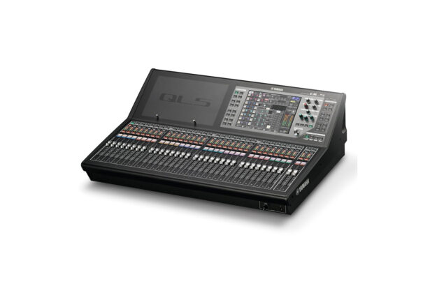 Yamaha QL5 (fot. Yamaha)