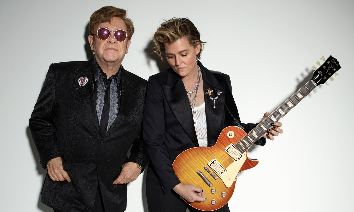 Elton John & Brandi Carlile „Who Believes In Angels?” (fot. Peggy Sirota)