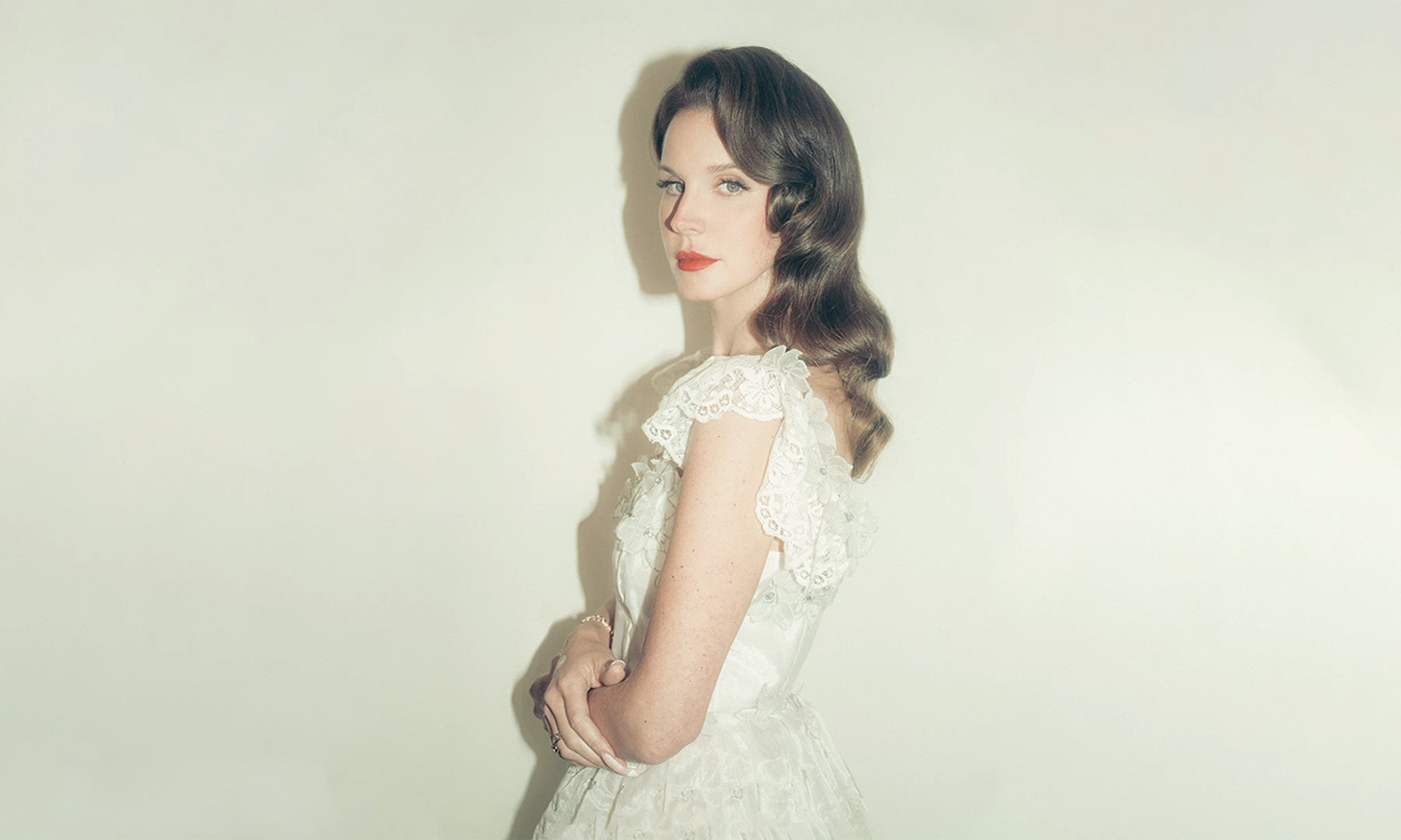 Lana Del Rey zaprezentowała singiel „Henry, come on” (fot. YouTube / Lana Del Rey)