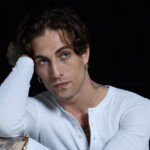 Damiano David „FUNNY little FEARS” (fot. Damon Baker / mat. prasowe Sony Music Entertainment Poland)