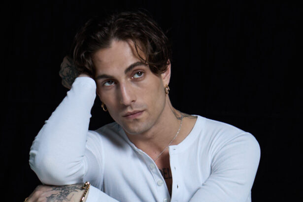 Damiano David „FUNNY little FEARS” (fot. Damon Baker / mat. prasowe Sony Music Entertainment Poland)