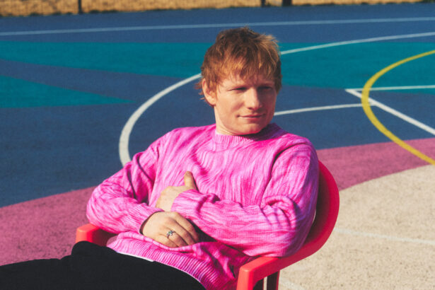 Ed Sheeran „Play” (mat. prasowe Warner Music Poland)