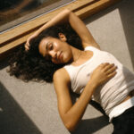 Olivia Dean „Nice To Each Other” (mat. prasowe Universal Music Polska)