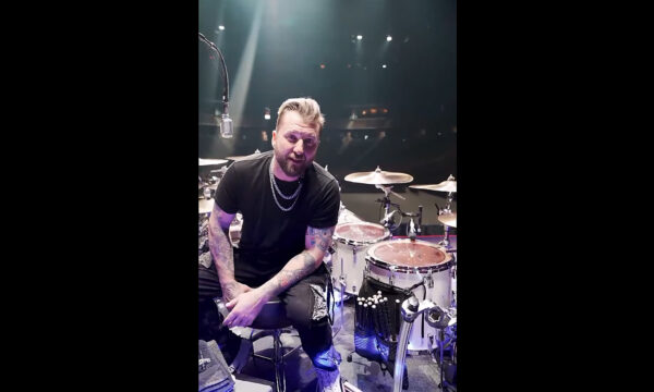 Neil Sanderson & Yamaha Absolute Hybrid Maple (fot. Facebook/Yamaha Drums)