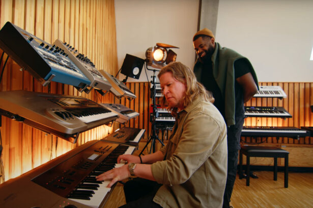 Mike Patrick & Michael Finer – Yamaha Synth Space Berlin (fot. YouTube / Yamaha Synths Official)
