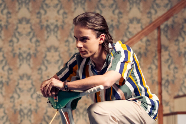Wiktor Waligóra „Jeśli ma się skończyć świat” (mat. prasowe Sony Music Entertainment Poland)