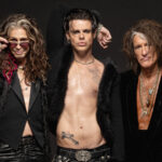 Aerosmith i YUNGBLUD „One More Time” (fot. Ross Halfin / mat. prasowe Universal Music Polska)