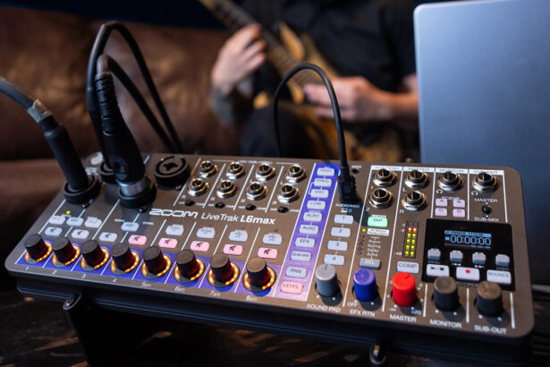 ZOOM LiveTrak L6max (fot. ZOOM Corporation)
