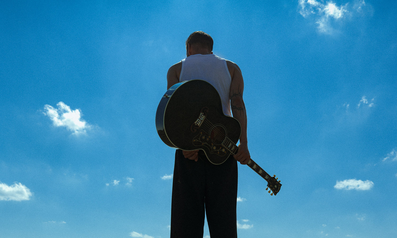 Rubens „BUENOS” (mat. prasowe Sony Music Entertainment Poland)
