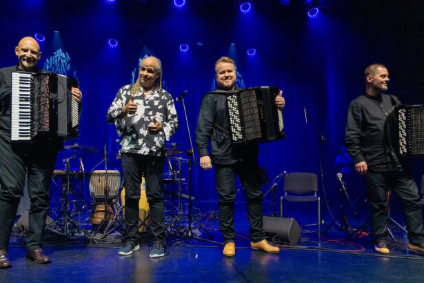 Mino Cinelu i Motion Trio (fot. Sobiesław Pawlikowski)