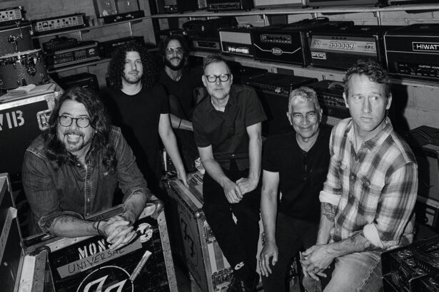 Foo Fighters „Asking For A Friend” (fot. Elizabeth Miranda / mat. prasowe Sony Music Entertainment Poland)