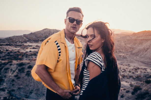 Mrozu i Zalia „Odpowiedni moment” (fot. Bart Pogoda / mat. prasowe Universal Music Polska)