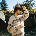 Tame Impala „Deadbeat” (fot. Julian Klincewicz / mat. prasowe Sony Music Entertainment Poland)