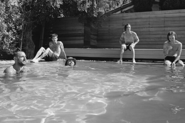 The Neighbourhood „(((((ultraSOUND)))))” (fot. Cameron McCool / mat. prasowe Warner Music Poland)