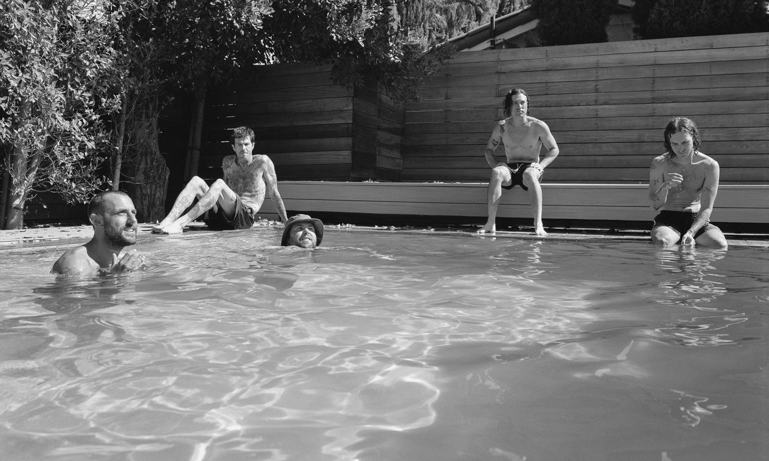 The Neighbourhood „(((((ultraSOUND)))))” (fot. Cameron McCool / mat. prasowe Warner Music Poland)