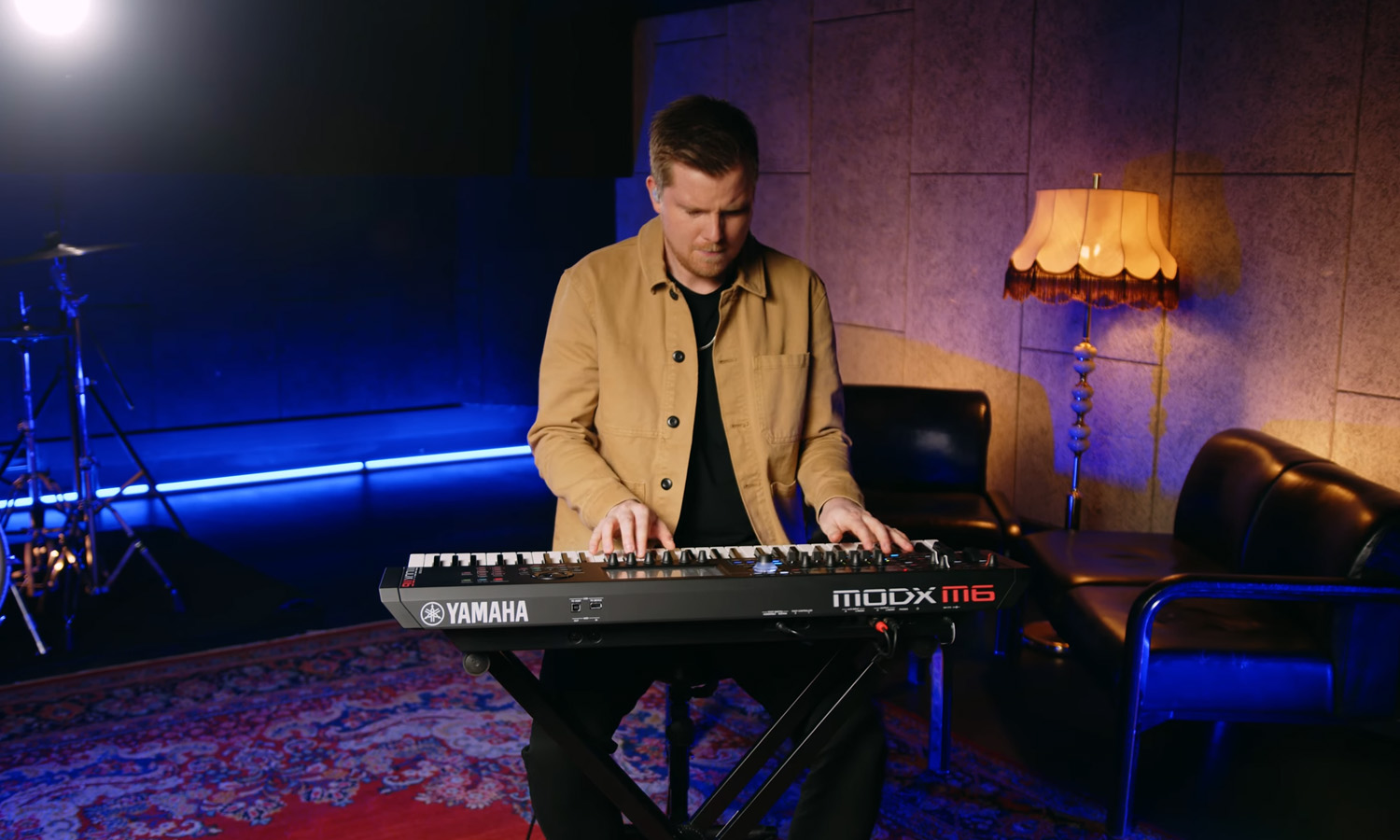 Jonathan Waldenfrid & Yamaha MODX M6 (fot. YouTube / Yamaha)