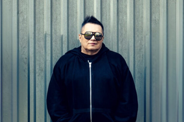 T.Love „Księżyc nad Rakowcem” (fot. Jacek Poremba / mat. prasowe Universal Music Polska)