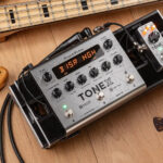 TONEX Pedal Bass Edition i TONEX ONE Bass Edition (fot. IK Multimedia)