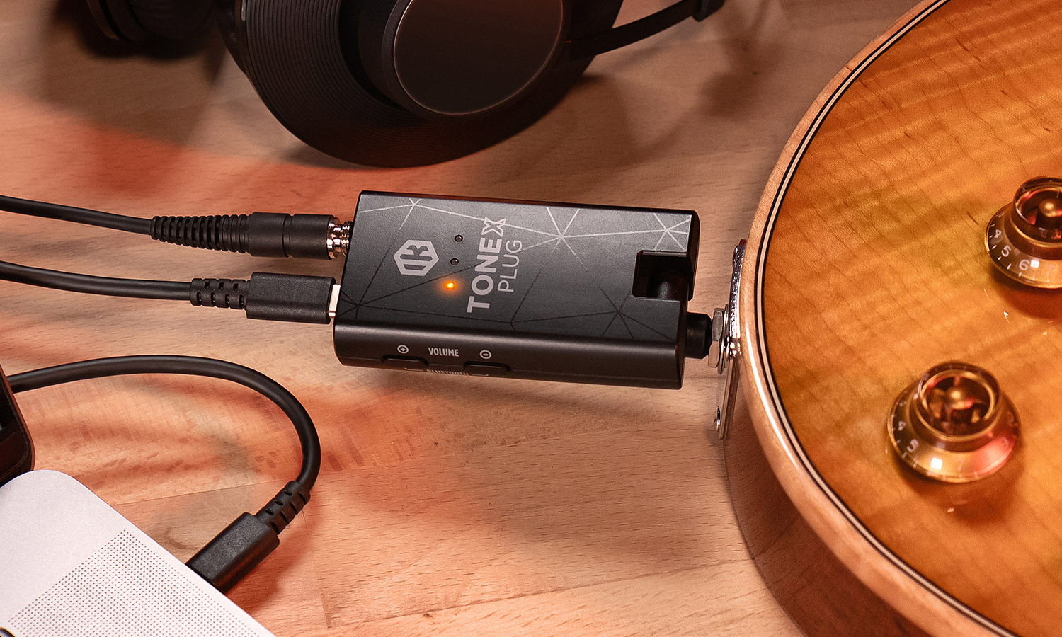 IK Multimedia TONEX Plug (fot. IK Multimedia)