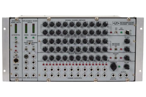 Sennheiser VSM-201 (fot. Julien's Auctions)