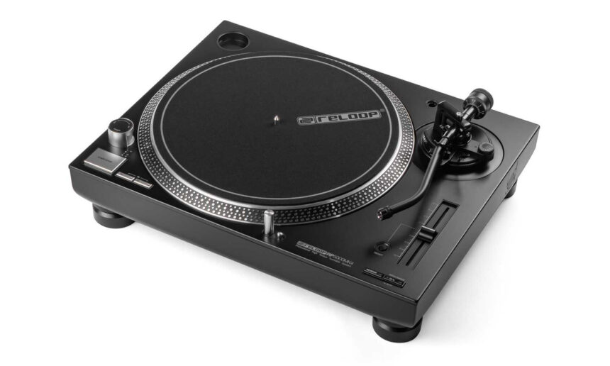 Reloop RP-5000 MK4 (fot. Reloop)