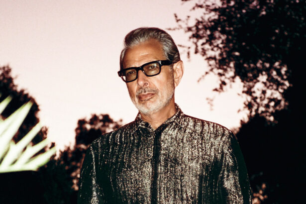 Jeff Goldblum „Night Blooms” (fot. Christian Coppola (@ccopp) / mat. prasowe Universal Music Polska)