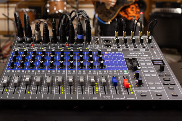 Zoom LiveTrak L12next (fot. Zoom)