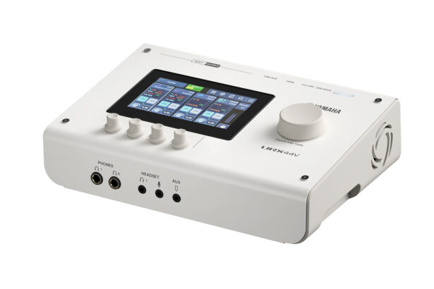 Yamaha UX44V (fot. Yamaha)