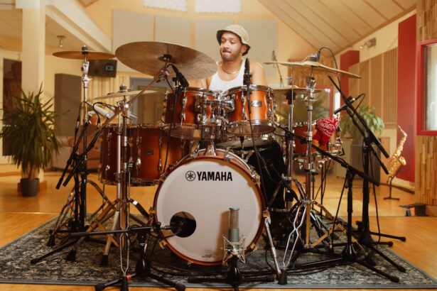 Sam Barrell Jones & Yamaha Recording Custom (fot. YouTube / Yamaha Drums)