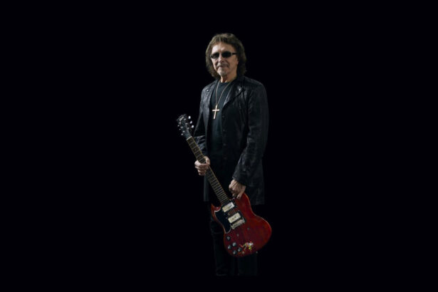 Tony Iommi (fot. Gibson)