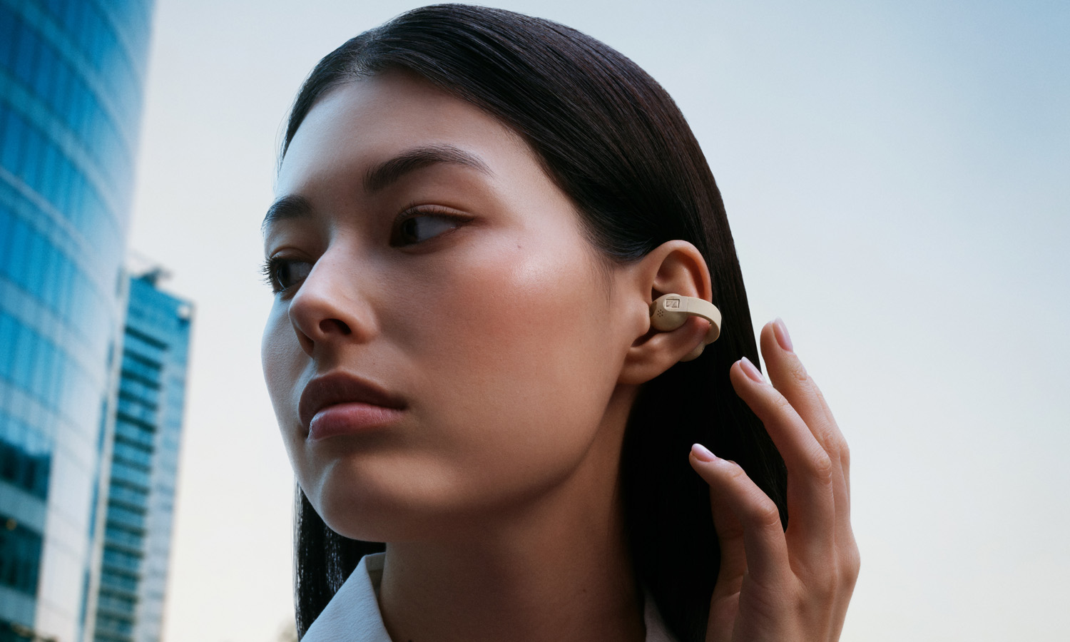 Sennheiser ACCENTUM Clip (fot. Sennheiser)