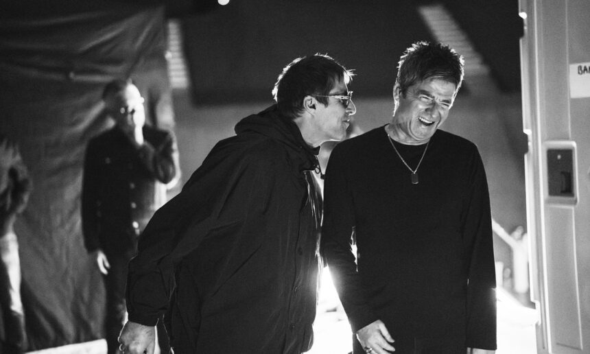 „Oasis: Don’t Look Back In Anger” (fot. Simon Emmett / mat. prasowe Sony Music Entertainment Poland)