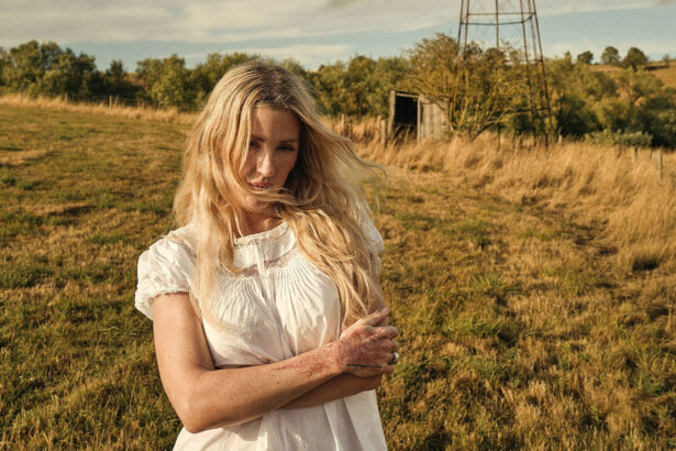 Ellie Goulding „I Know Too Much” (mat. prasowe Universal Music Polska)